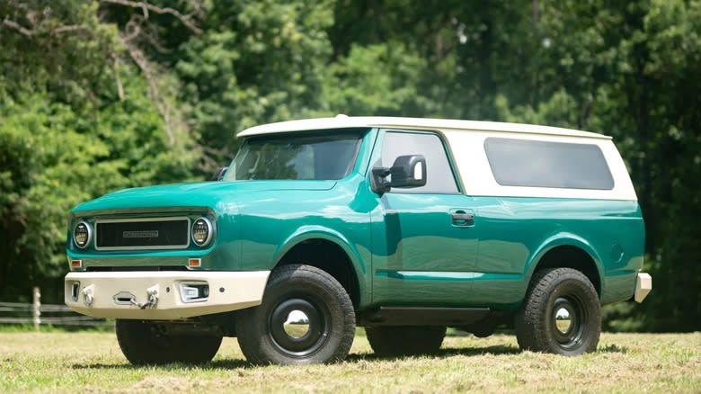 This Custom Nissan Titan Made To Look Like An International Scout Is An Automotive Abomination