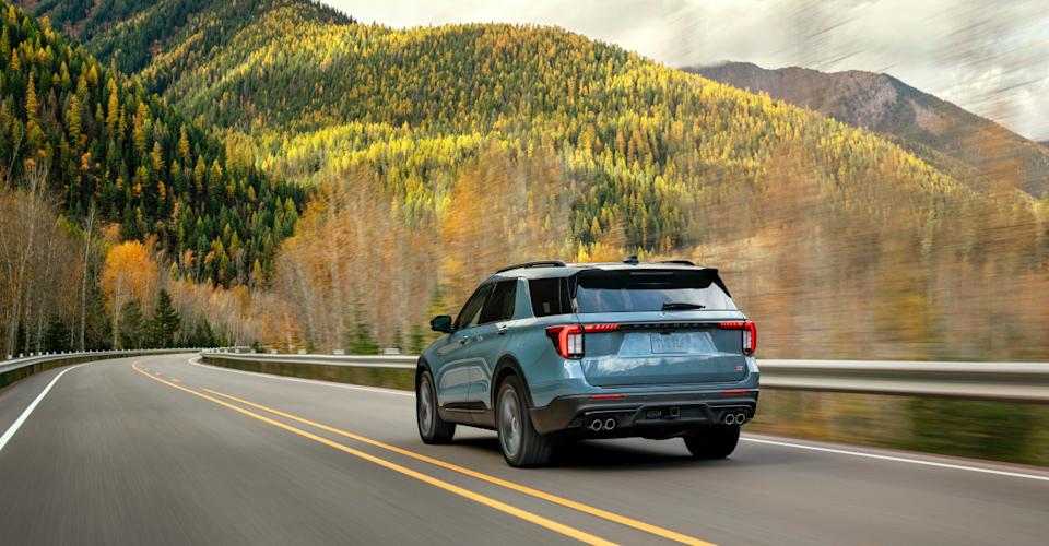 Ford Drops Attractive 2025 Explorer Lease Offer for August