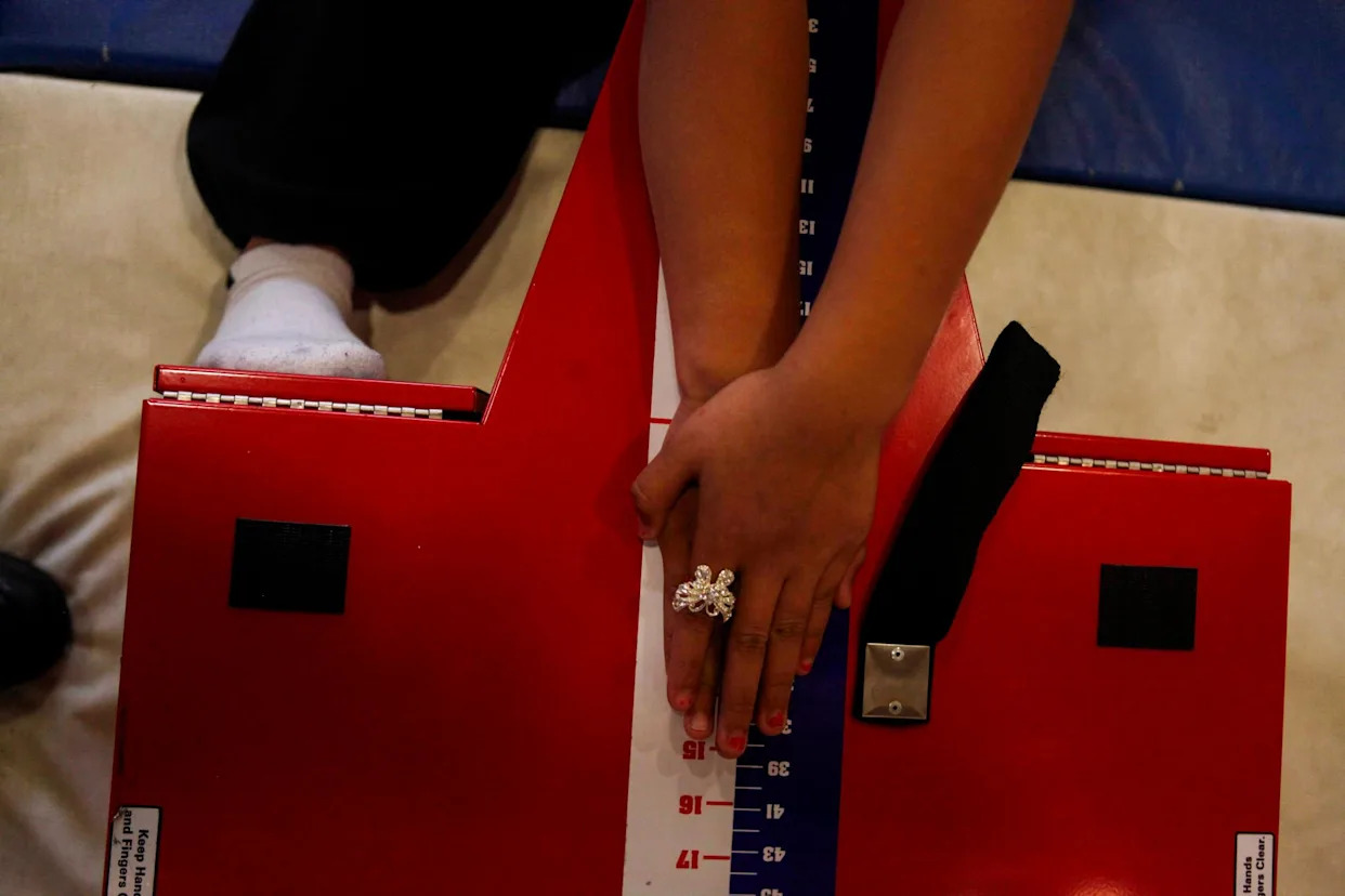 Trump signs executive order to bring back presidential fitness test in schools