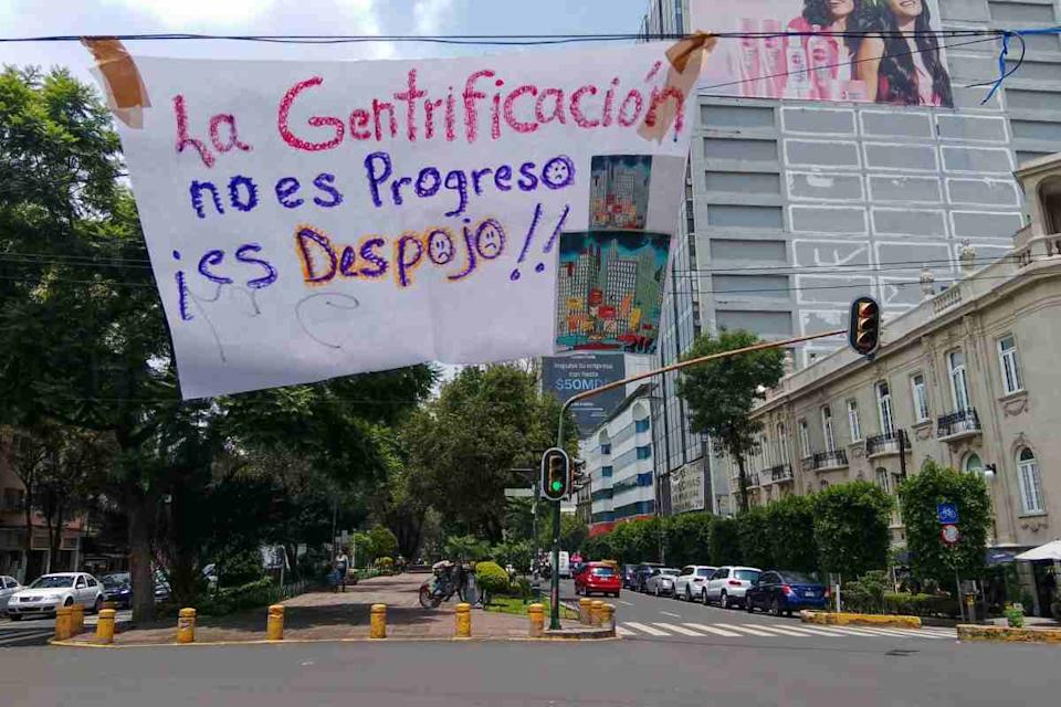“Comemos o seguimos pagando rentas”: jóvenes enfrentan desplazamiento a periferias por altos costos de alquiler en CDMX