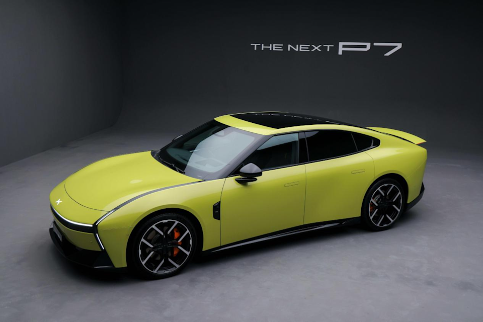 Xpeng P7