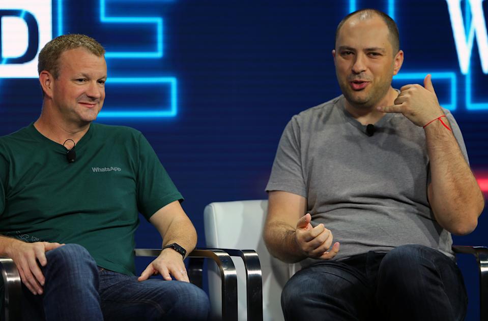 Brian Acton et Jan Koum en 2016 (Crédit : REUTERS/Mike Blake)