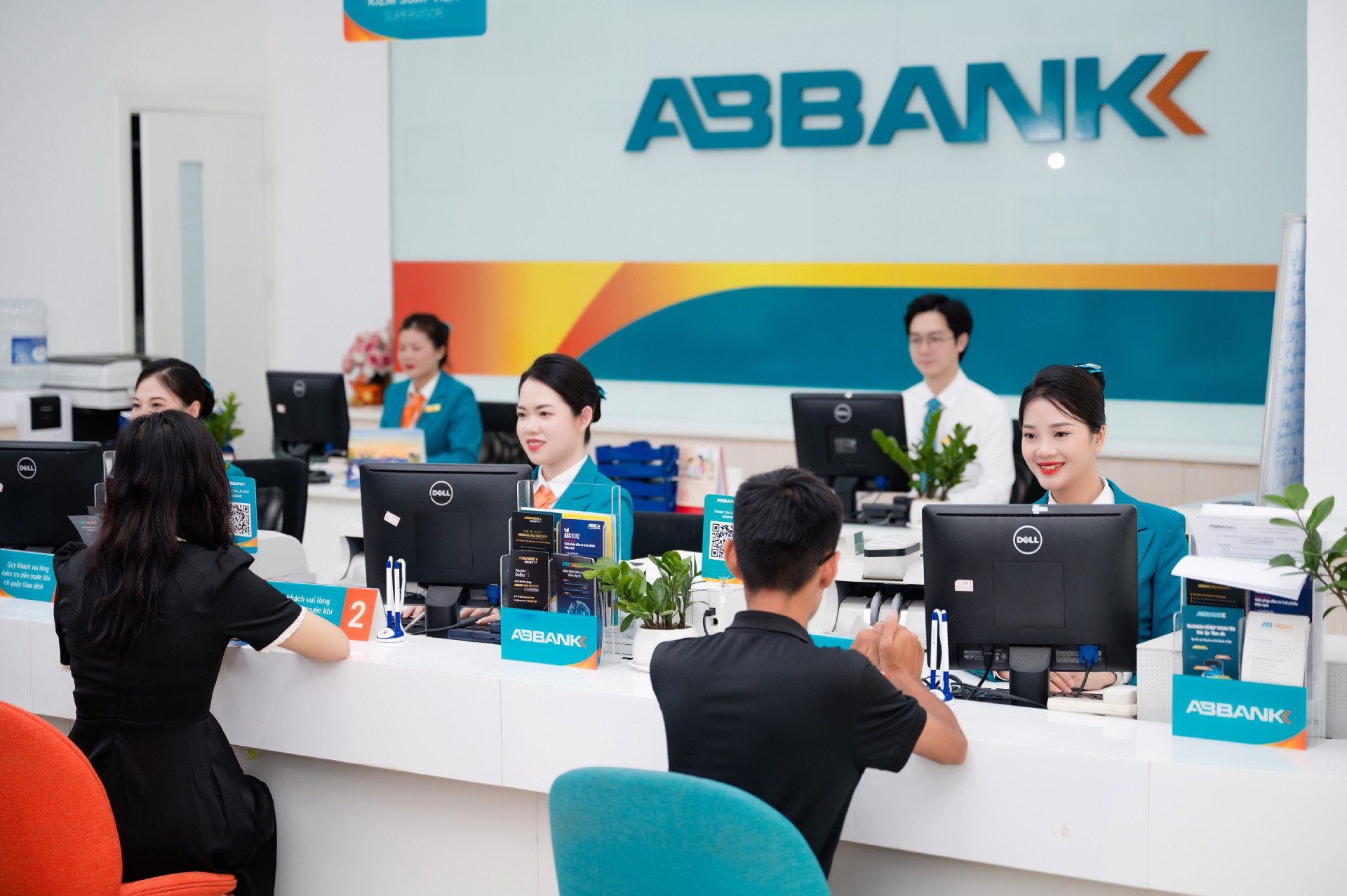 ABBank hoàn thành 93% kế hoạch lợi nhuận 6 tháng đầu năm
