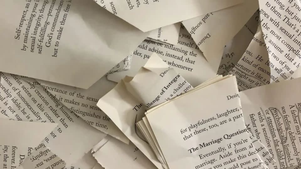 “Dios, por favor, arréglame”: El peligroso resurgimiento de la terapia de conversión para 