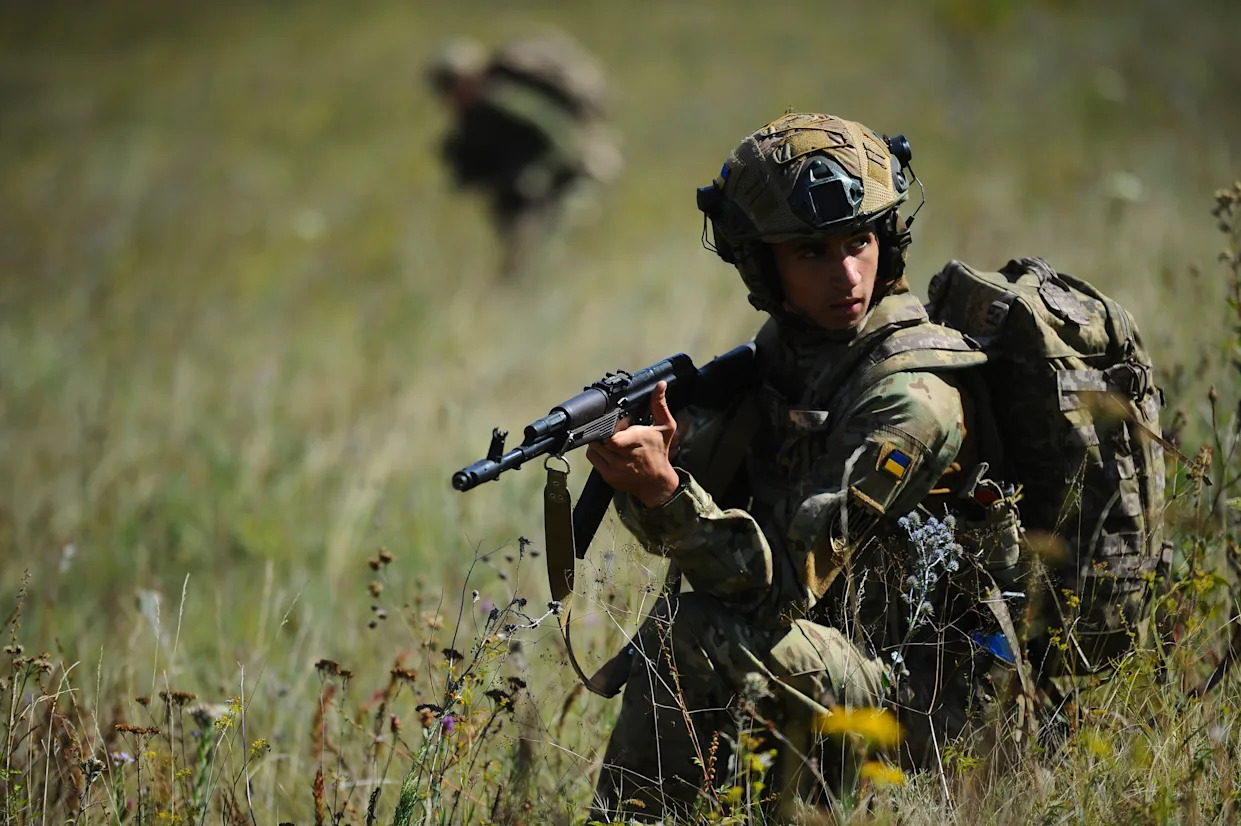 Top European diplomat says Putin is setting 'a trap' by demanding Ukraine concessions