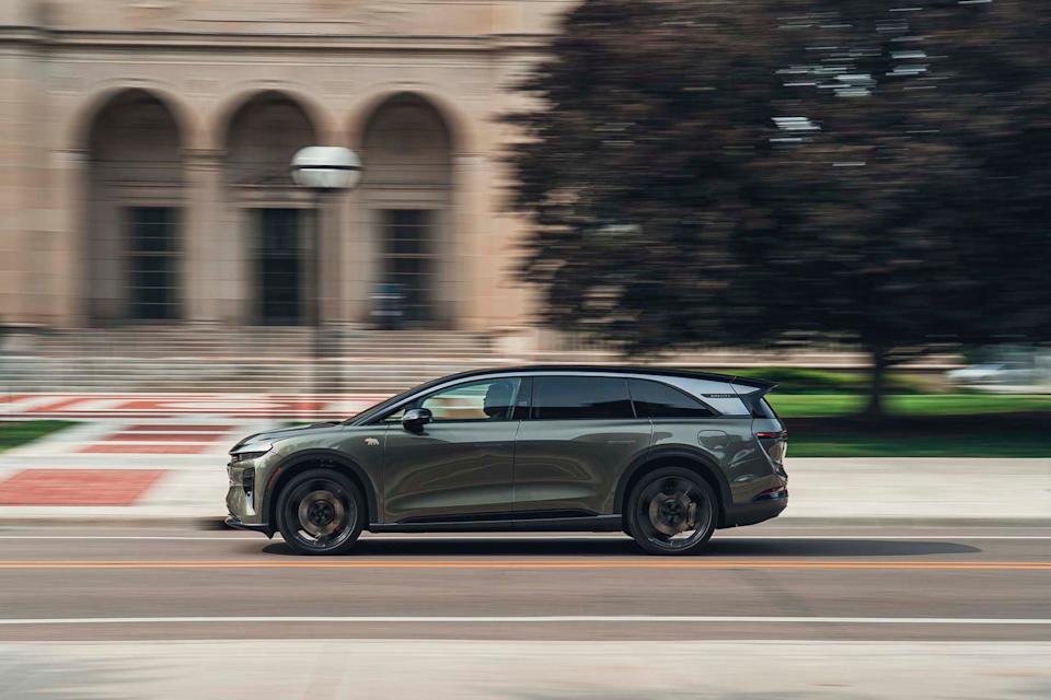 2026 lucid gravity dream edition