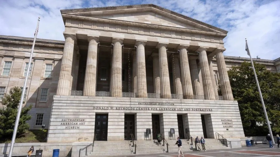 Opinion - Mr. Trump, leave the Smithsonian alone