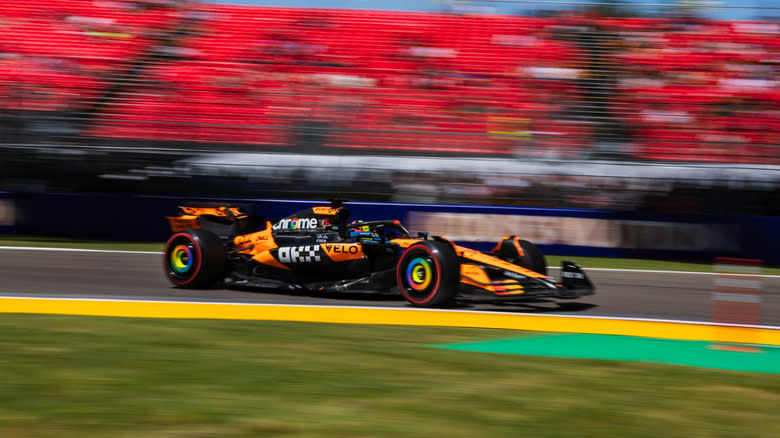 Oscar Piastri driving for McLaren at the 2025 Romagna Grand Prix