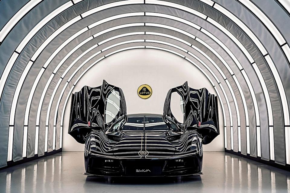 2025 lotus evija