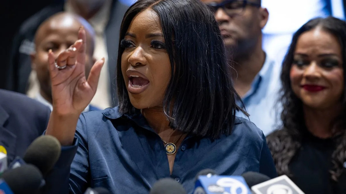 Fact Check: Texas didn't 'fire' Jasmine Crockett by redrawing congressional map