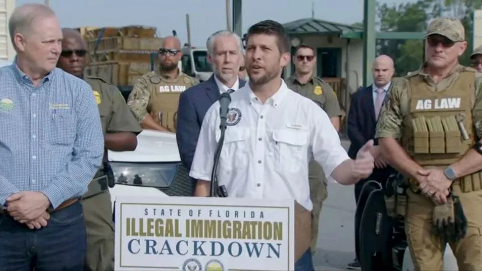 Florida AG announces probe of sanctuary jurisdictions that give trucking licenses to illegal immigrants