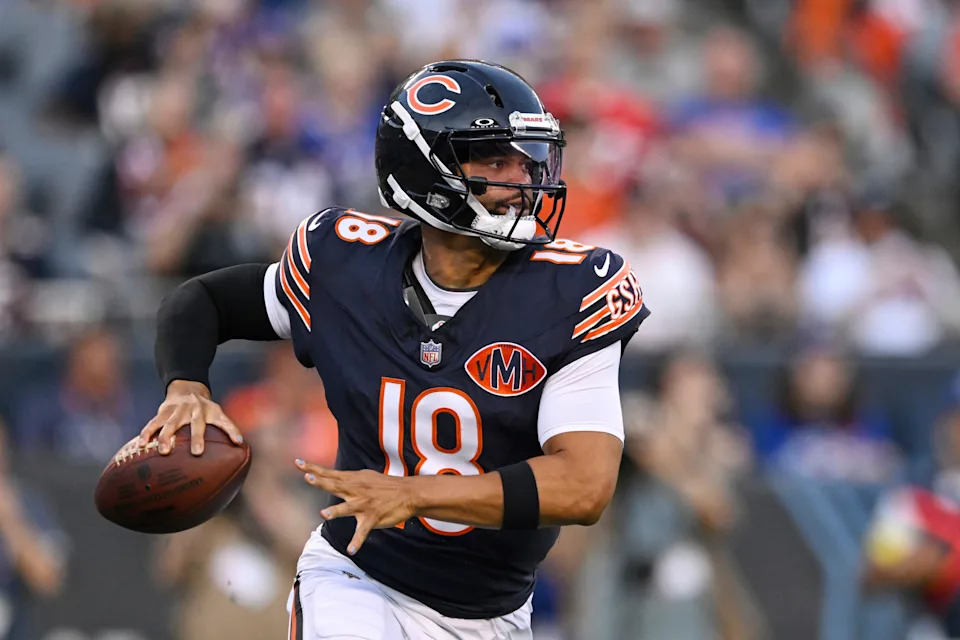 Chicago Bears quarterback Caleb Williams had a strong performance on Sunday night. (AP Photo/Paul Beaty)
