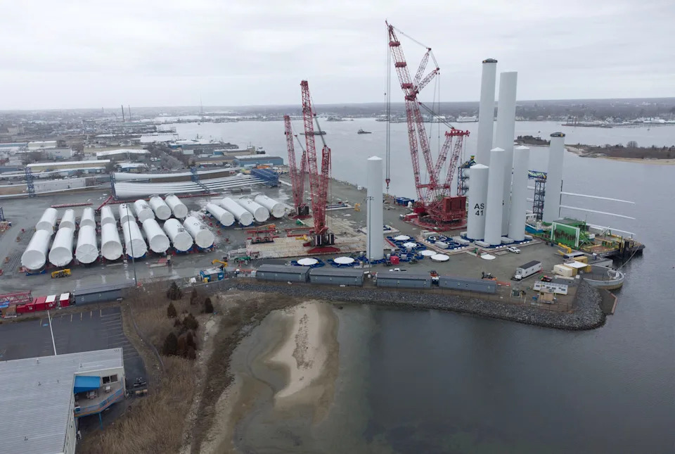 Massachusetts delays next offshore wind procurement until 2026