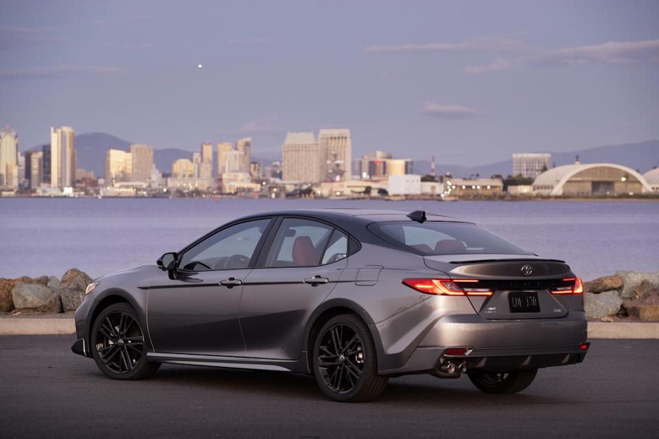 Toyota Camry XSE