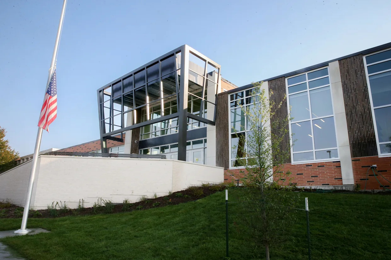 IC West High School again is U.S. News' 'best' Iowa high school. Who else made the list?