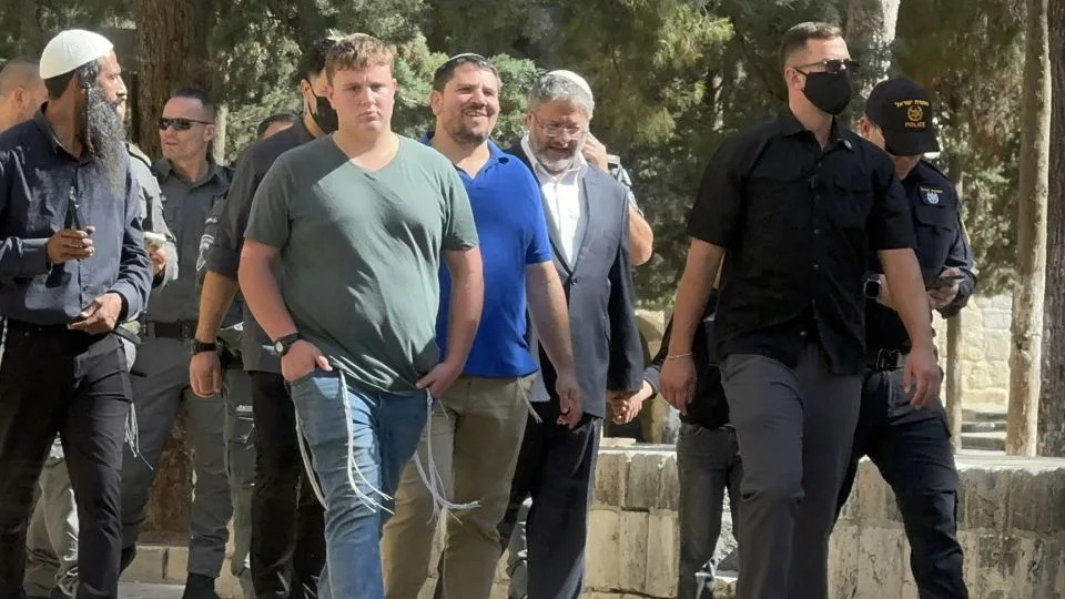 Far-right Israeli minister prays at Jerusalem’s most sensitive holy site, breaching decades-old agreement