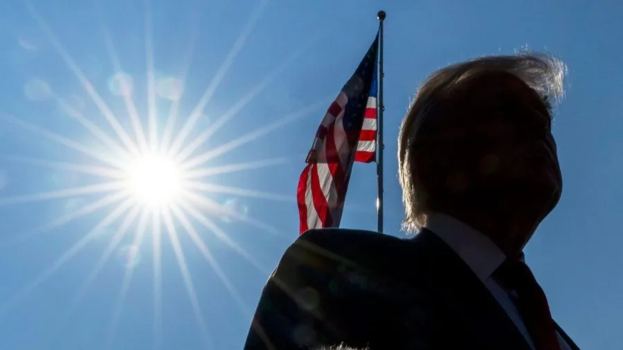 Opinion - Trump turns against right-wing media and his own supporters over Epstein