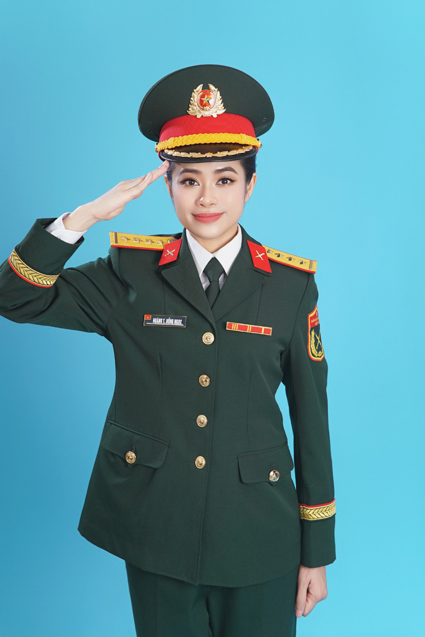 Lý do Đại úy Hoàng Hồng Ngọc nhiều năm giấu mình là ca sĩ quân nhân