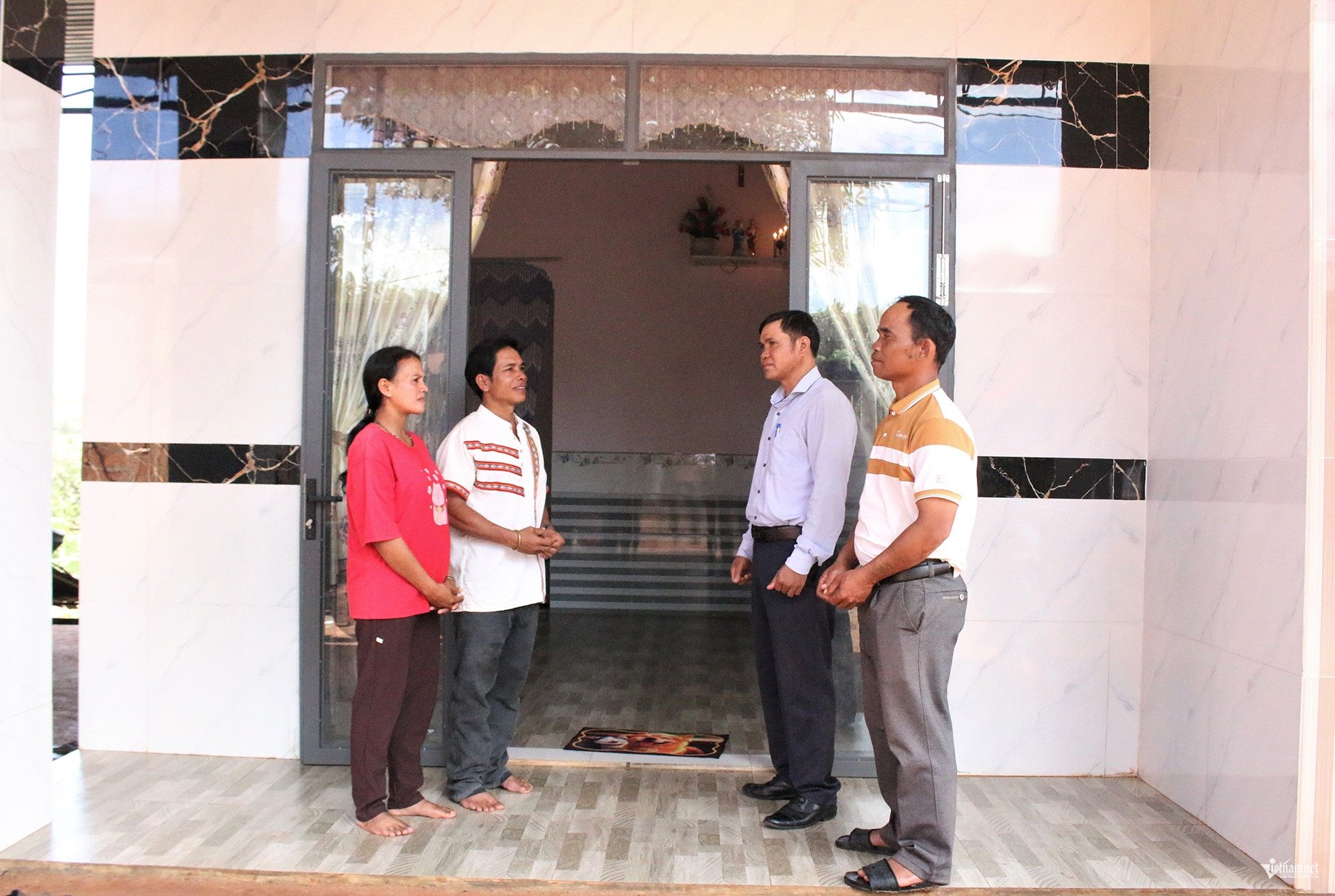 Tương lai tươi sáng hơn sẽ sớm hiện hữu trong hơn 9.000 nhà mới ở Quảng Ngãi