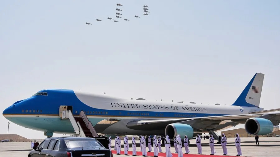 Democrats press Air Force on Qatar jet funding details