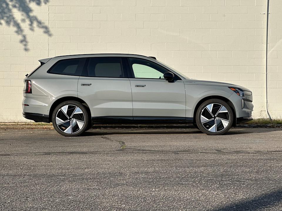 volvo ex90