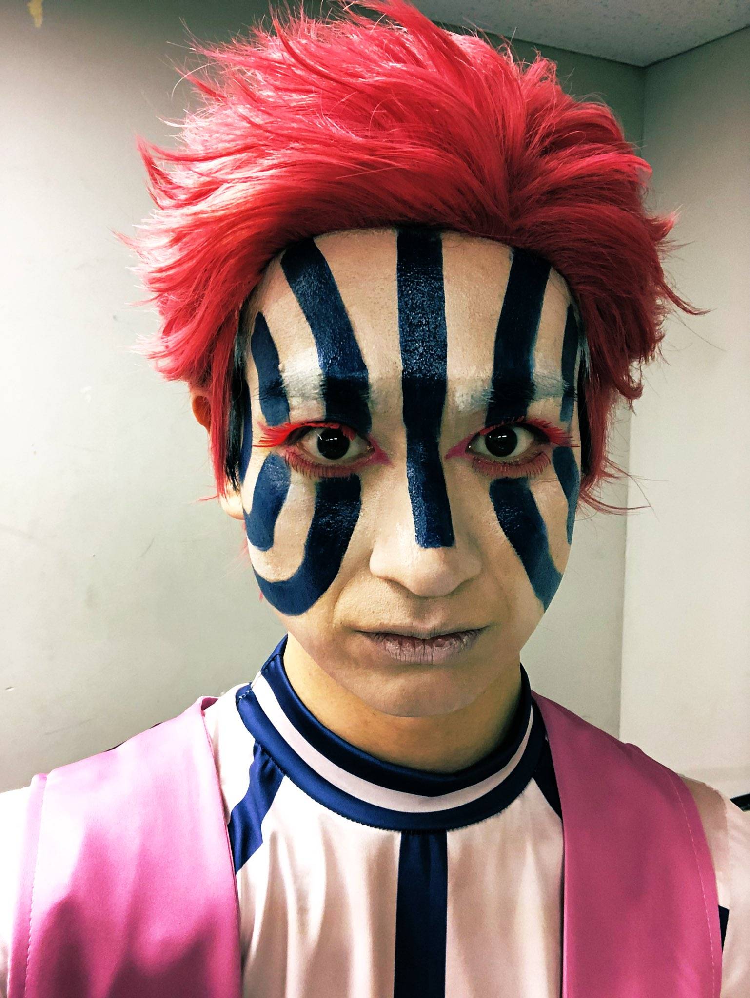「新しい才能に目覚め始めている」鬼滅コスプレに〝衝撃〟人気アイドルの本気姿に「今まで鬼を見た中で…」「普通に怖いって!!笑」「インパクト強過ぎてビックリ」絶賛の声