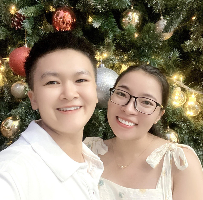 Vượt mọi rào cản đến với nhau, hai cô gái hạnh phúc đón cặp song sinh thiên thần