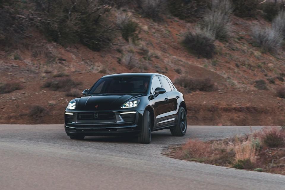2024 porsche macan t