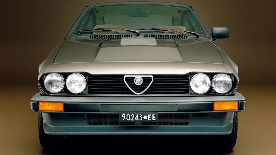 Alfa Romeo GTV6