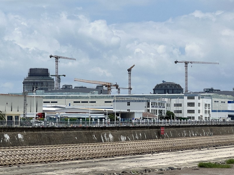 中国は原発の建設を加速している＝中国浙江省・三門県で2025年7月