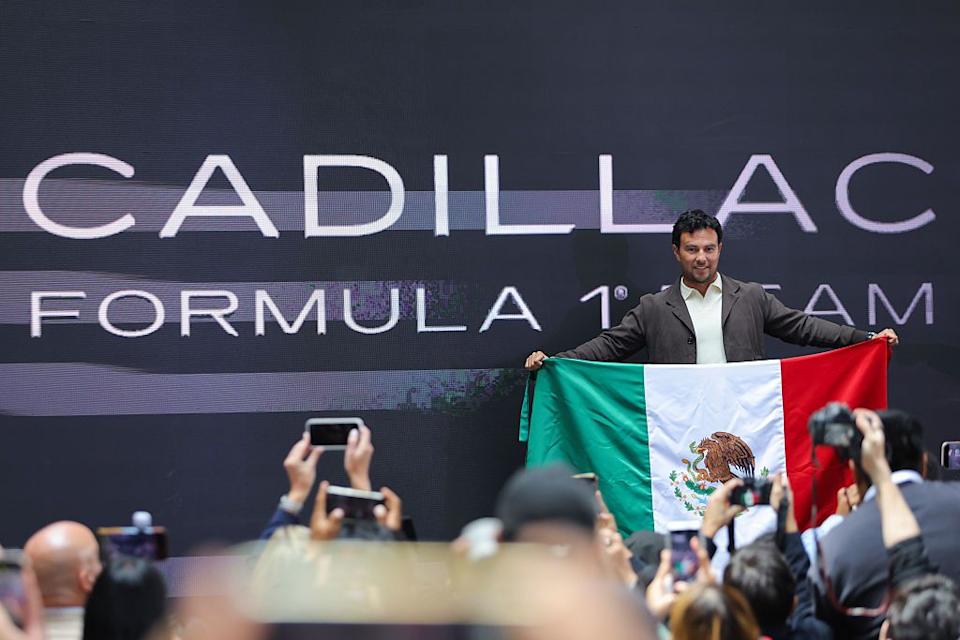 sergio perez addresses the media after announcing his return to formula 1