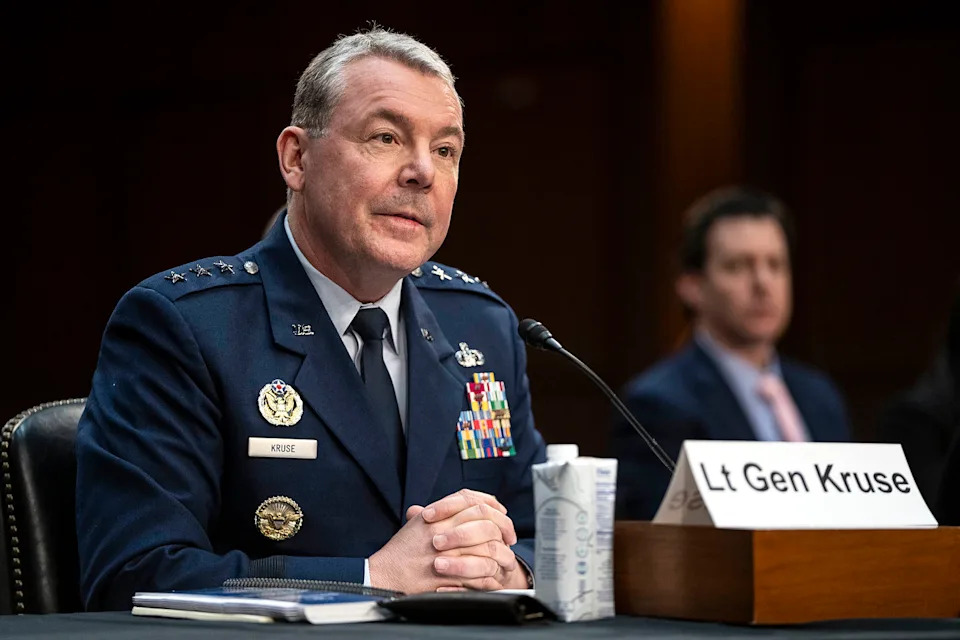 Lt. Gen. Jeffrey Kruse (Mark Schiefelbein / AP file)