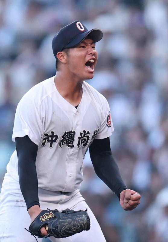 沖縄尚学の2年生左腕　パドレス松井のスライダー参考で14K