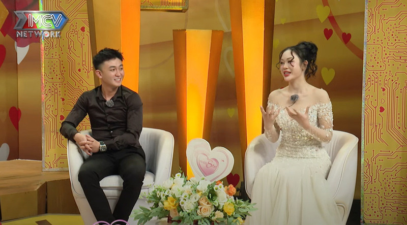 7 ngày liên tục gặp gỡ, tâm sự, chàng trai tán đổ nữ DJ xinh đẹp