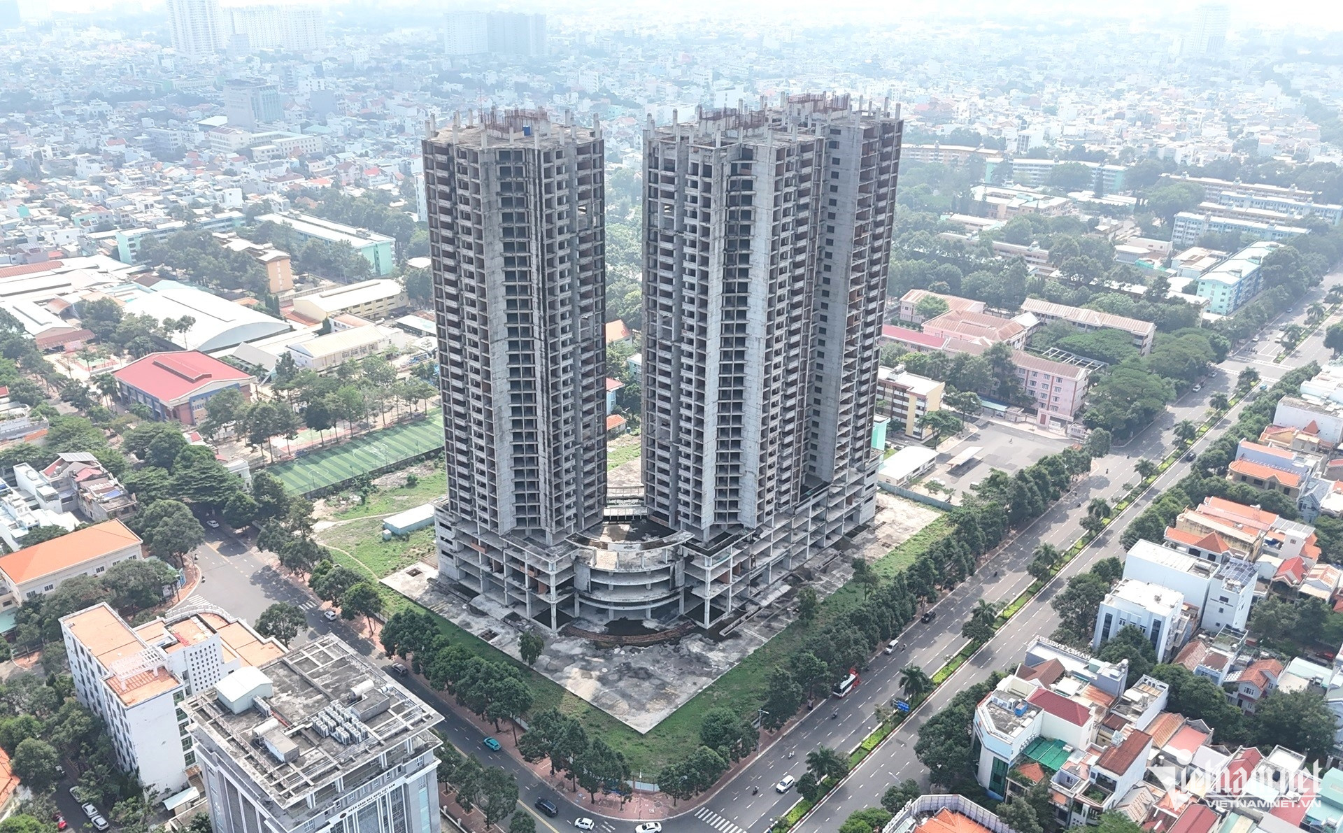 Tòa nhà 32 tầng 'trơ xương' gần 10 năm ở TPHCM, Thanh tra Chính phủ vào cuộc