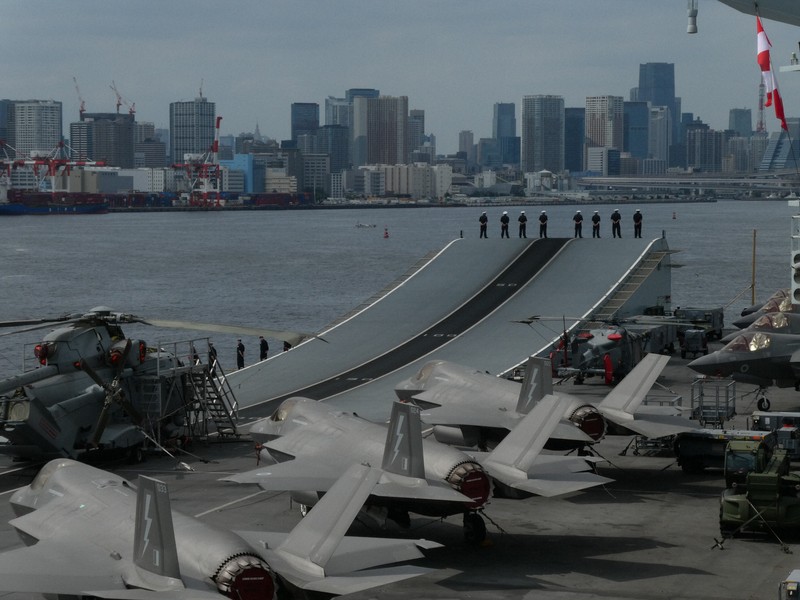 英空母が東京入港　帰途には同名の駆逐艦撃沈現場で日英ともに追悼へ