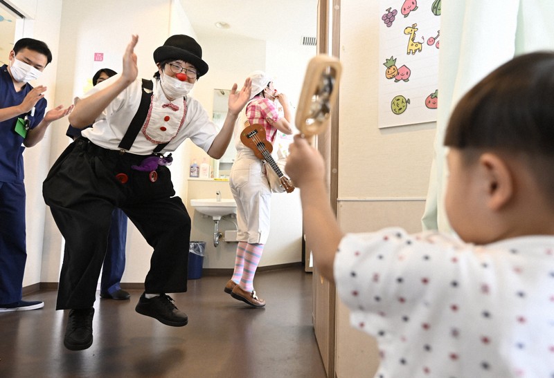新規クリニクラウン　コロナ禍を経て病院実習奮闘中