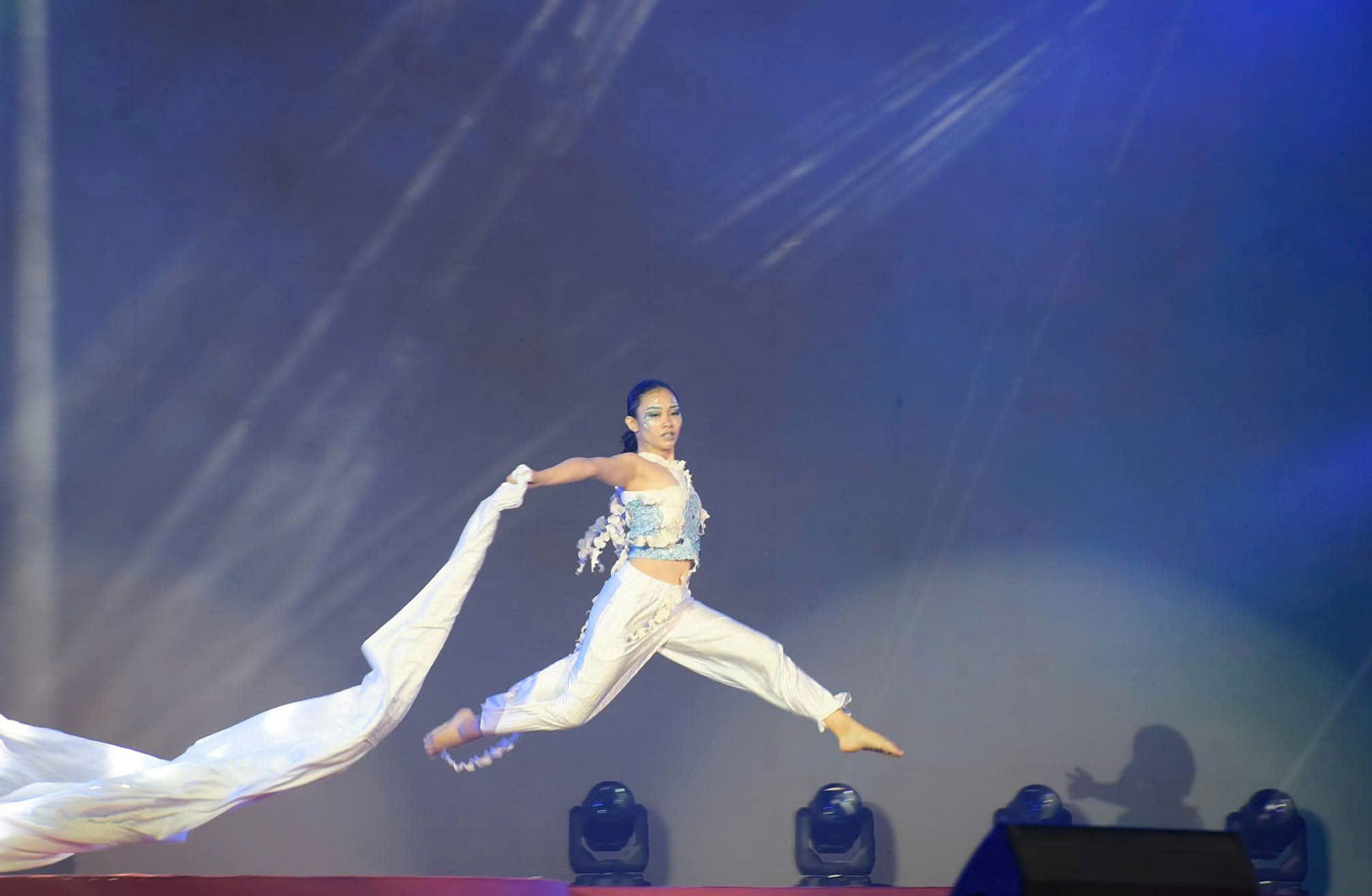 Hướng tới đời sống sân khấu không biên giới