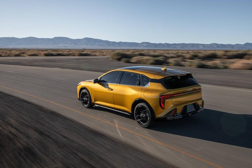 2026 kia k4 hatchback