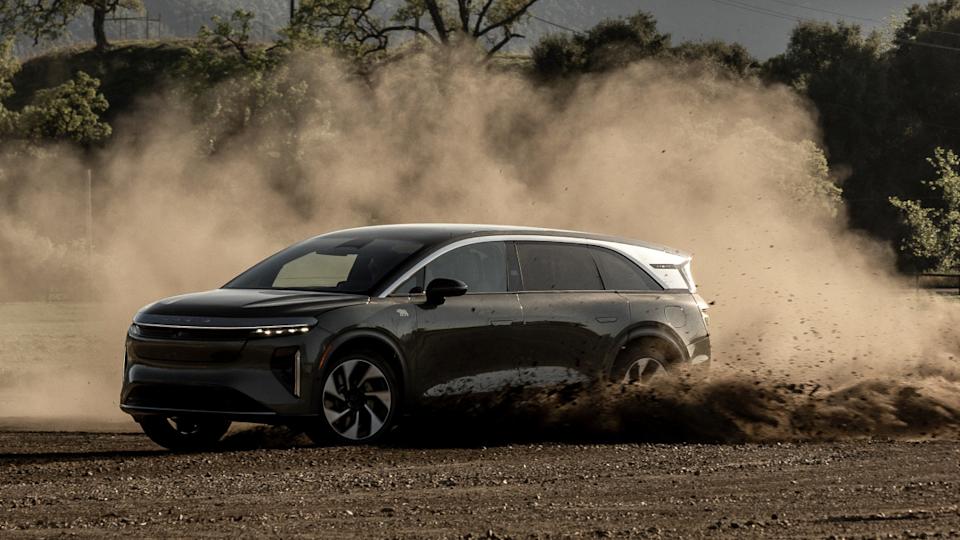 Lucid GravityLucid Motors