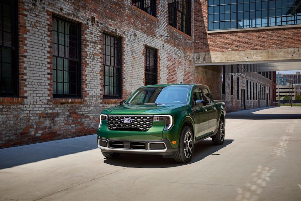 2025 ford maverick launch photos