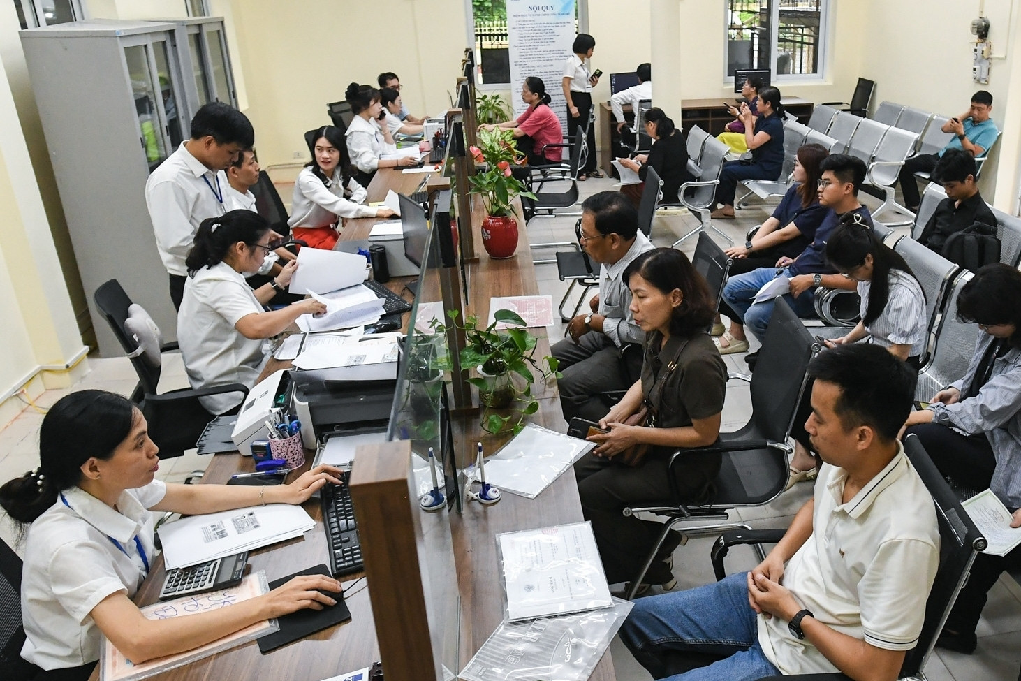 Bộ Nội vụ đề xuất trao quyền tự chủ về nhân sự cho đơn vị sự nghiệp công lập