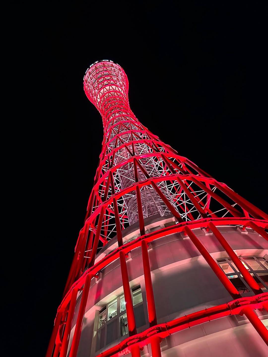 「うそやん(泣)」29歳人気女性アナが電撃婚