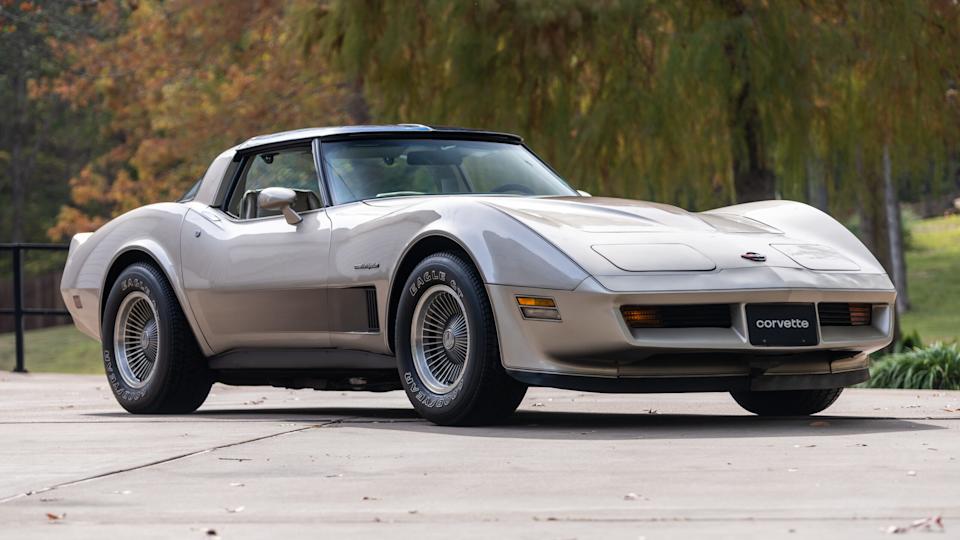 Photos Courtesy of Mecum Auctions, Inc