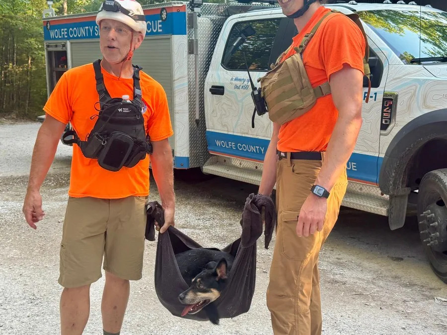 (Wolfe County Search and Rescue Team)