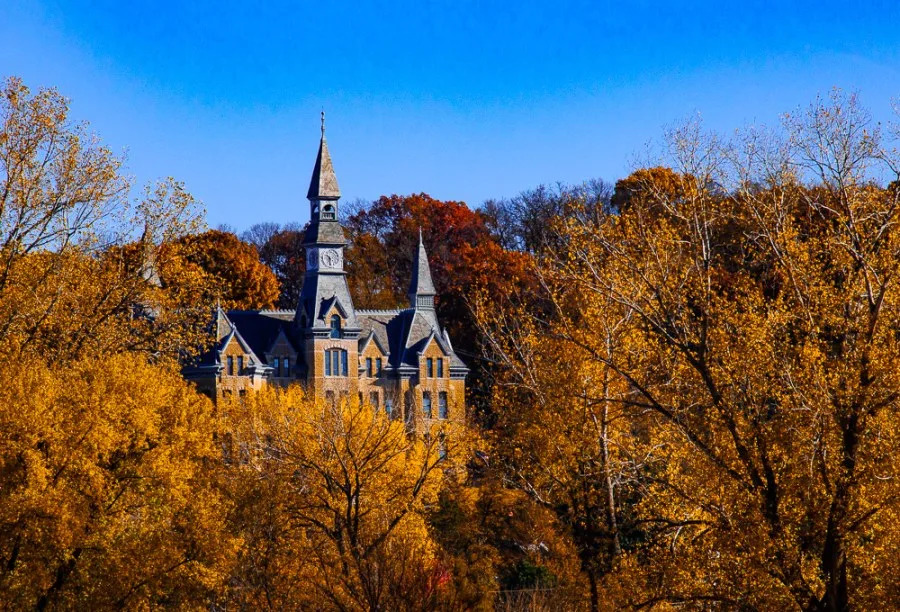 Parkville, Missouri in the peak fall foliage season.
