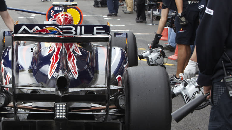 Dry ice cooling fans being used in F1 to cool the brakes.