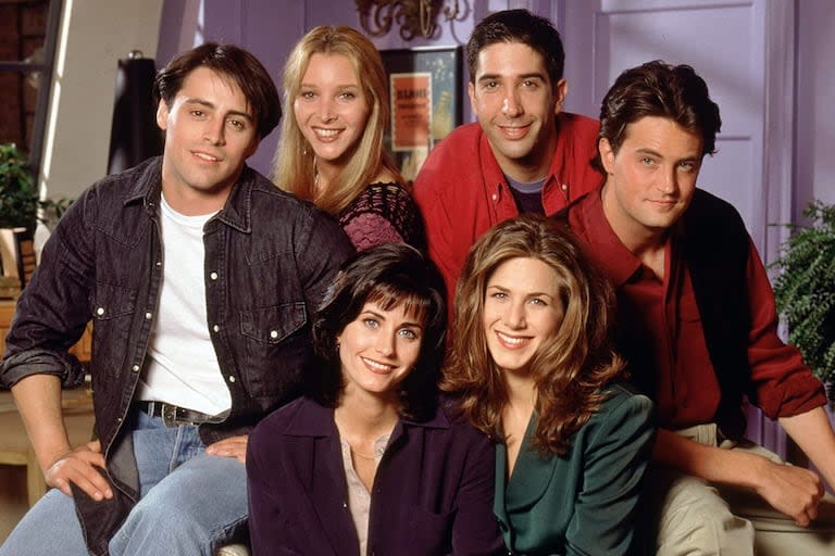 Entre 1994 y 2004, LeBlanc protagonizó Friends junto a Lisa Kudrow, Courteney Cox, Lisa Kudrow, David Schwimmer, Jennifer Aniston y Matthew Perry