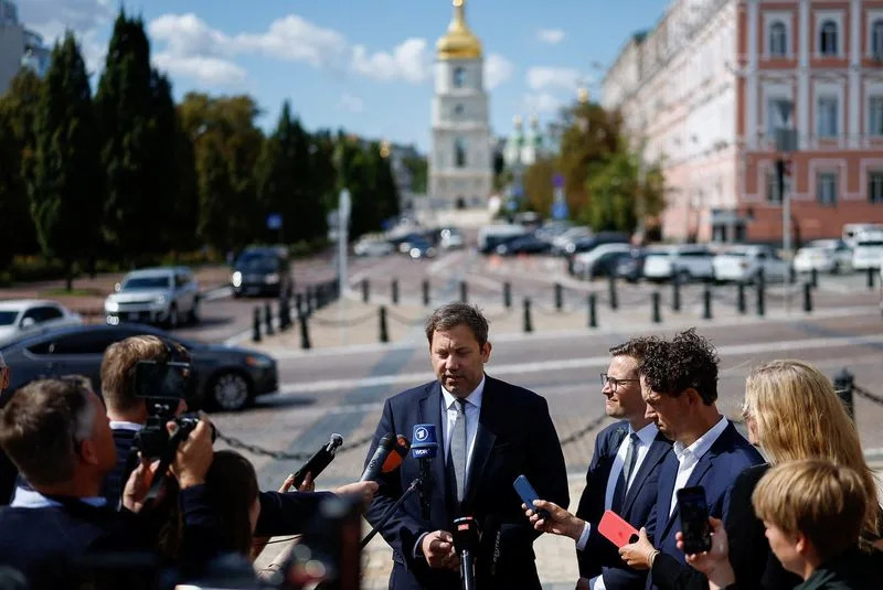 Germany will take part in security guarantees for Ukraine, vice chancellor says