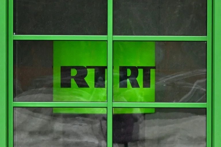 Banned Russian media sites 'still accessible' across EU: report